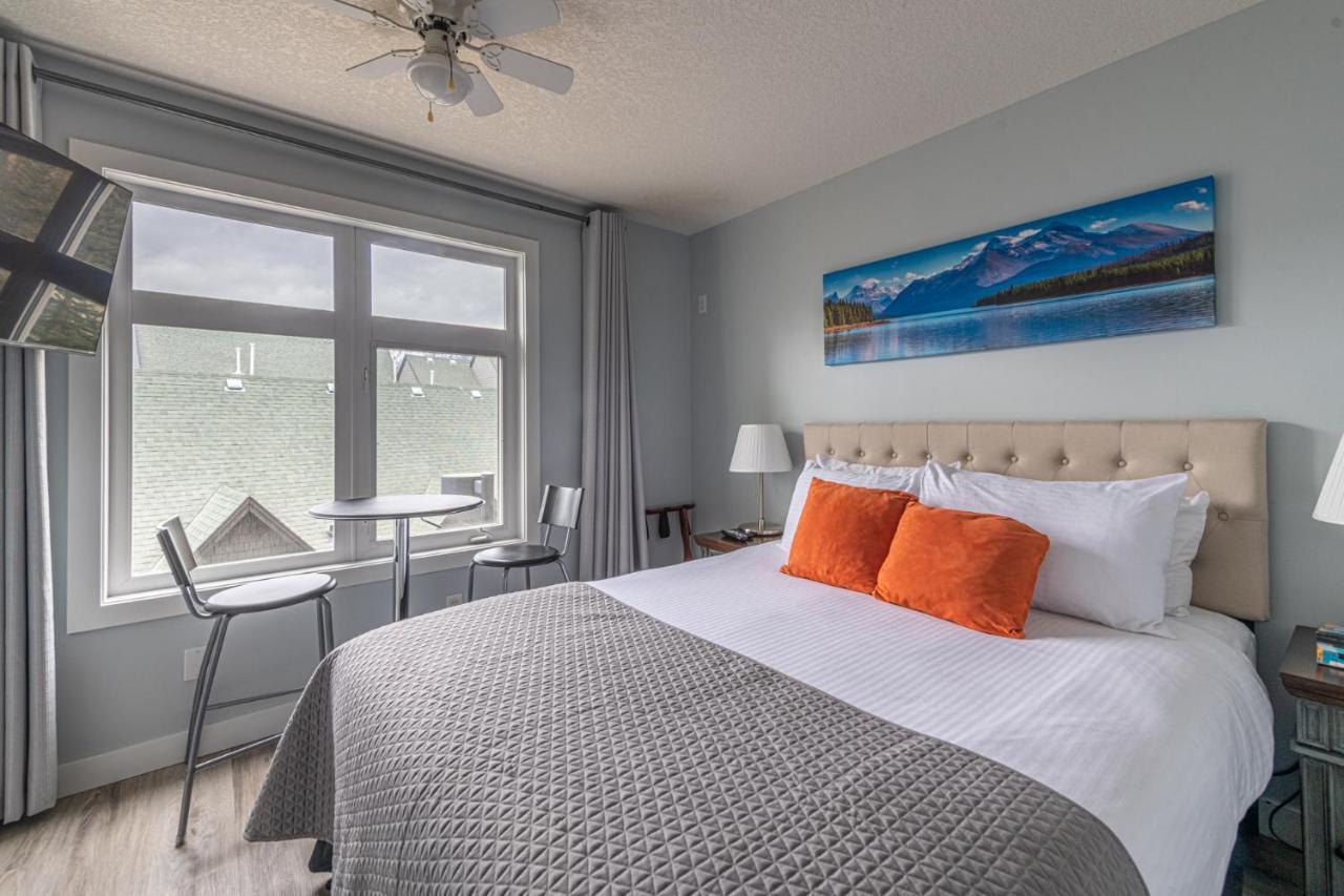 Windtower Lodge - Canmore Luaran gambar
